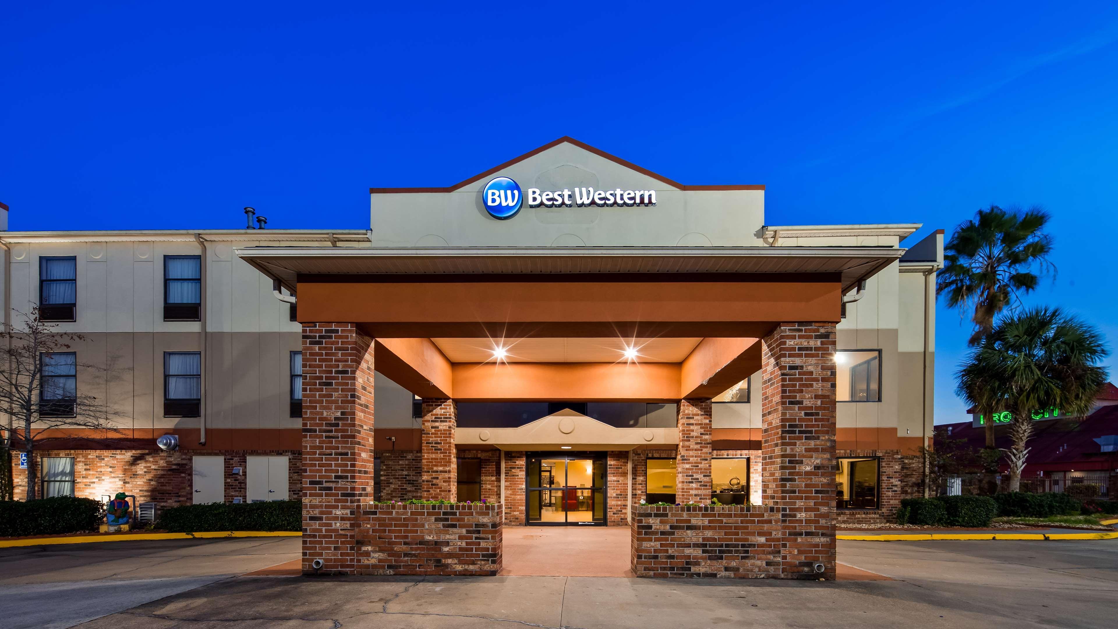 Best Western Rayne Inn Exterior photo